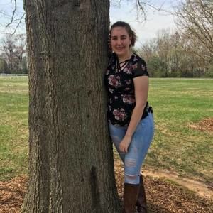 Meet your Posher, Kaitlyn